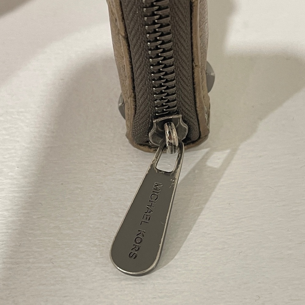 MICHAEL Michael Kors wallet - Picture 3 of 6